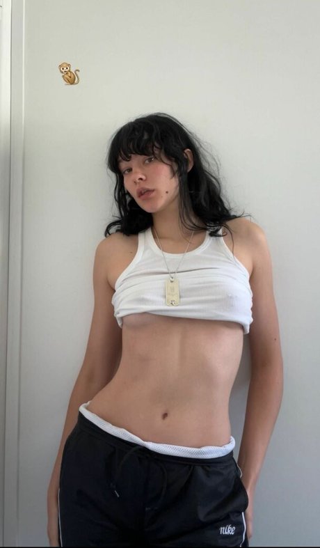 evgenianirka modelo gratis archivo