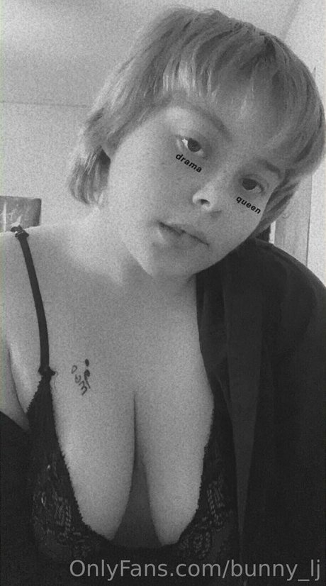 bunny lj estrella porno caliente galería