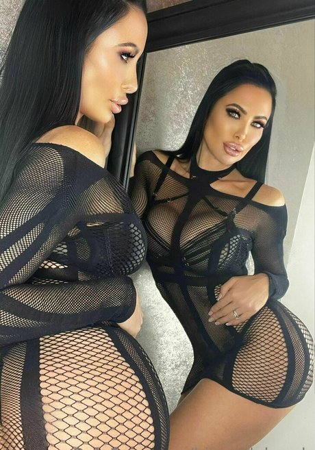 biancalabomb buen modelo galería