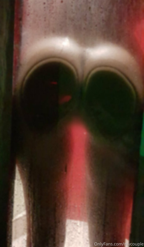 mycouple hermosa estrella porno imagen