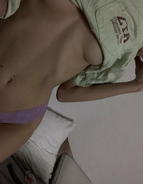 Antoinette Giani Cuccia desnudos de estrellas foto