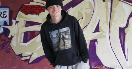 jayedeeofficial sexo estrella archivo