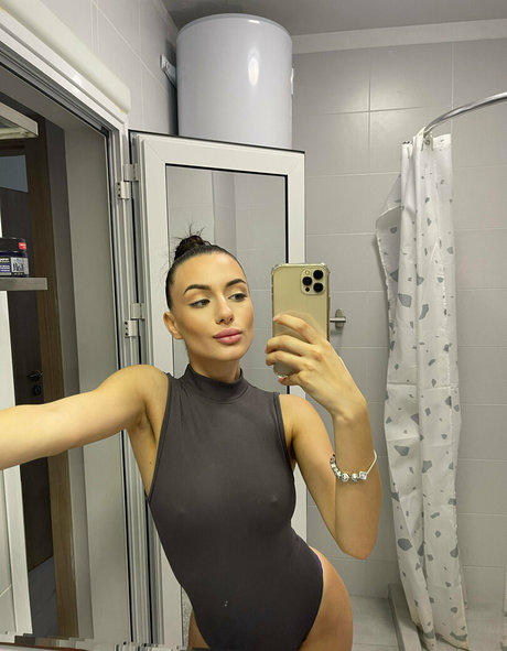 kristylina estrella porno xxx fotos