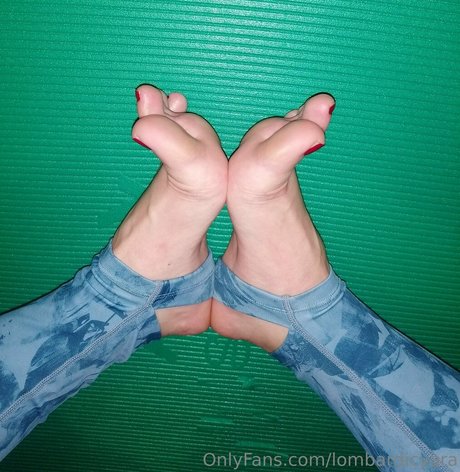 lombardicyara arte modelo foto