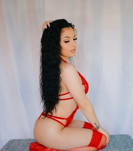 lainabaabyxo modelo erótico imágenes