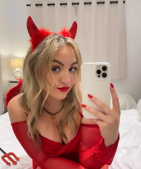 Leah Reuben estrella porno del sexo foto