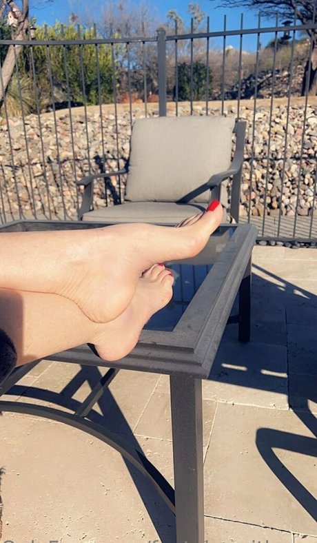 footplaywithsavanna bonita modelo imagen