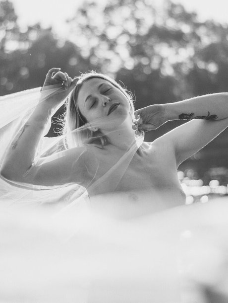 katereenkis estrella porno caliente foto