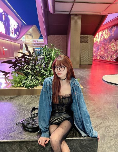 TS Xinxiaoxian_ actriz de alta calidad imágenes