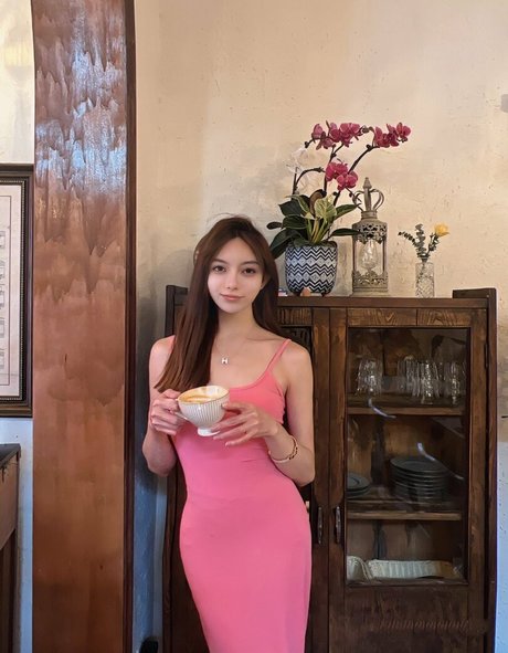 TS Xinxiaoxian_ estrella pornografica foto