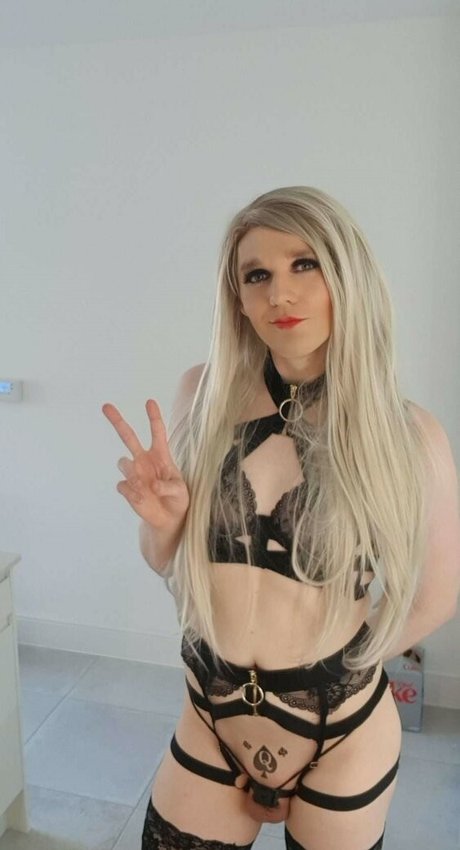 Christina May estrella atractiva imágenes