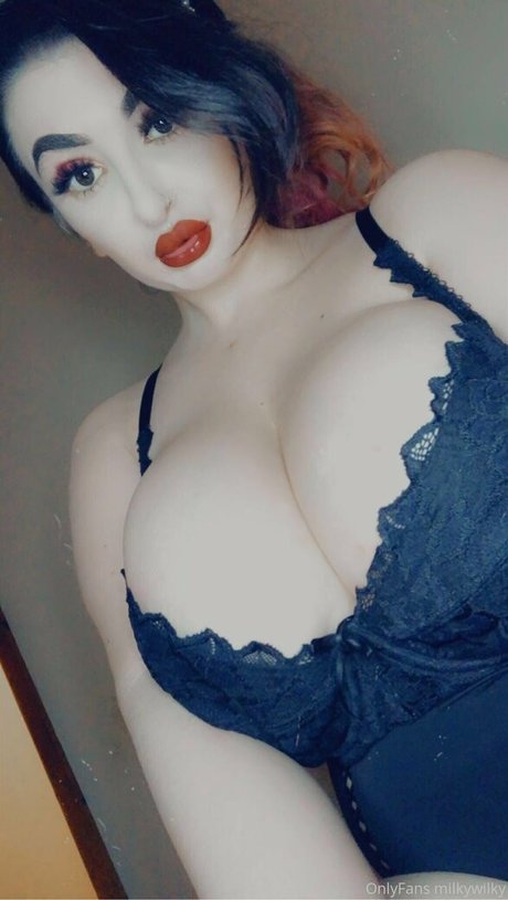 bustyaltgirl desnudos de estrellas fotos