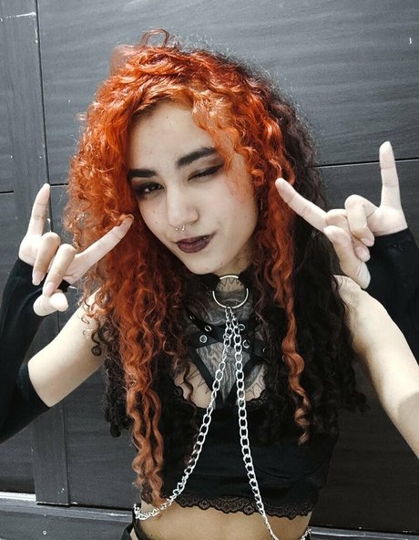 callme kyo modelo libre galería