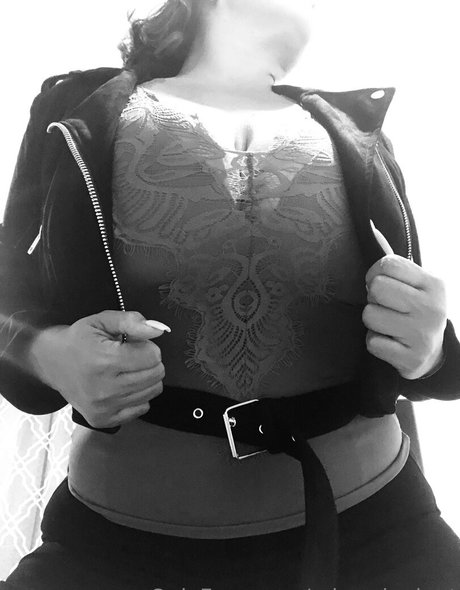 mirandaplant modelo erótico galería