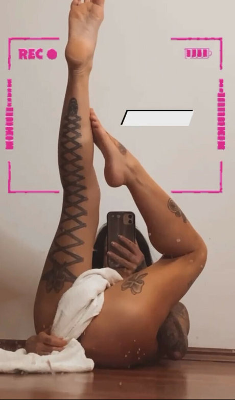 brb kn desnudos estrella galería