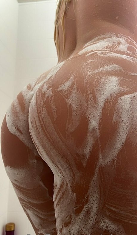 ashskyyxo estrella del arte galerías