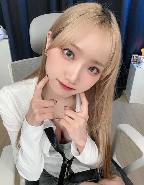 Woojungx4 estrella de alta definición galería