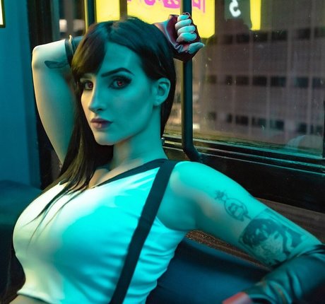 Samanta Bravin actriz de desnudos imagen