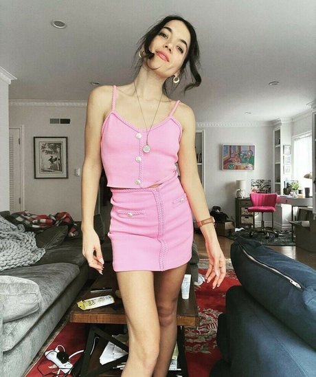 Alyssa Limperis estrella porno bonita fotos