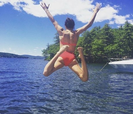 Alyssa Limperis modelo exclusivo fotos