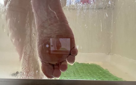 youlovemyfeettrample estrella porno perfecta imágenes