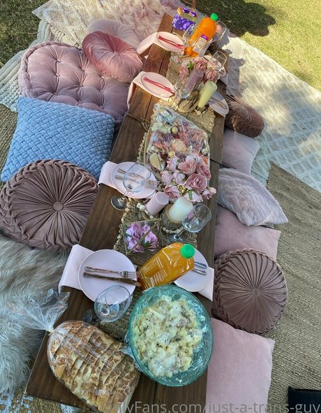 just a trans guy modelo galería