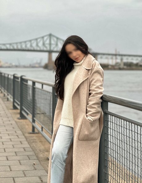 Katerina Petrova actriz desnuda fotos