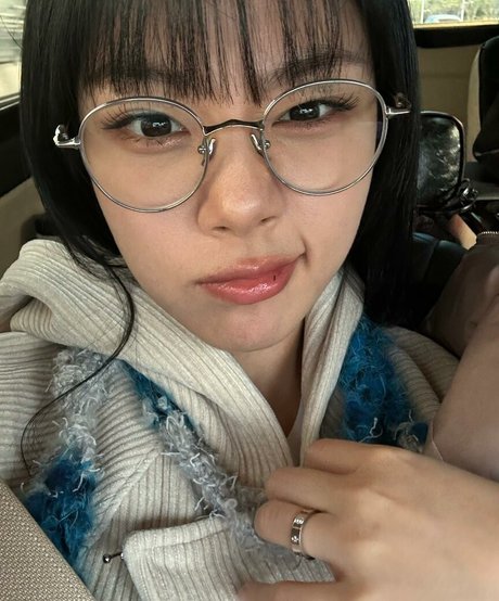 Kim Hyung Seo modelo gratis galerías