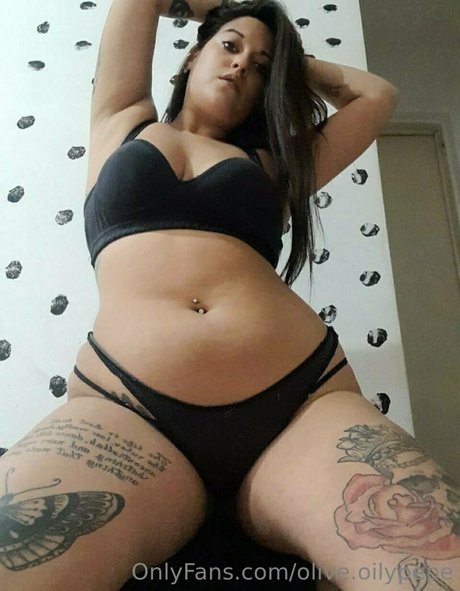 olive oilypepe modelo de alta calidad imágenes