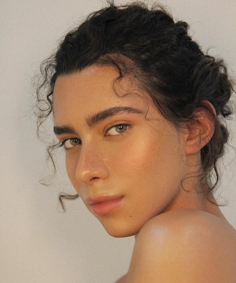 Gabrielle M bonita actriz galería