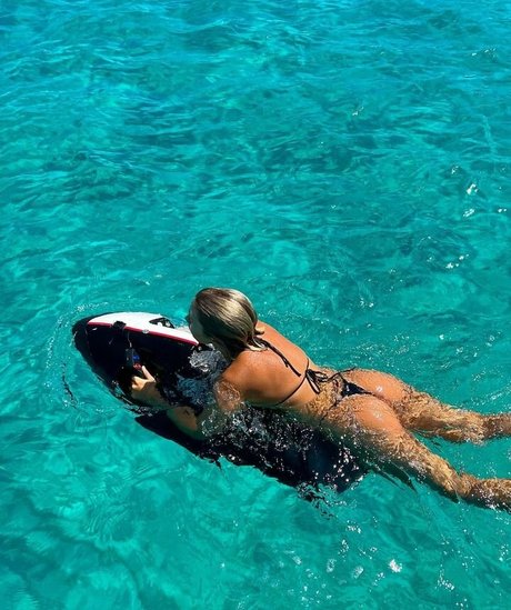 esposa puta onlyfans desnudos xxx imágenes