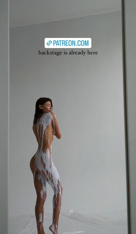 an stasiia bonita modelo foto