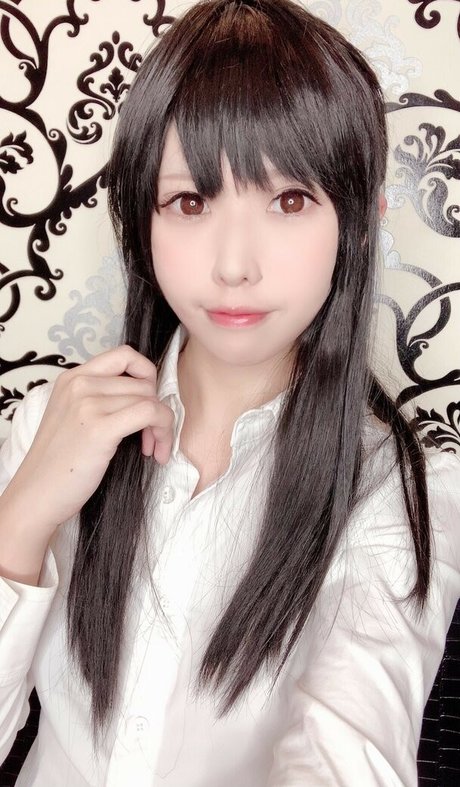 Glossy Rabbit buena estrella porno foto