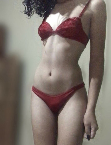 Myrjulia estrella porno exclusiva imagen