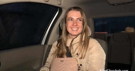 FirstGloryhole linda estrella imágenes