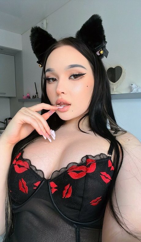 IntentlyRecent estrella caliente imágenes