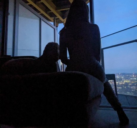 Symbalily modelo gratis fotos