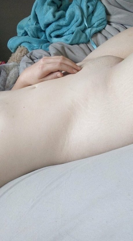 peachbellini estrella porno bonita galería