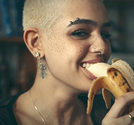 Hila bby estrella sexy archivo