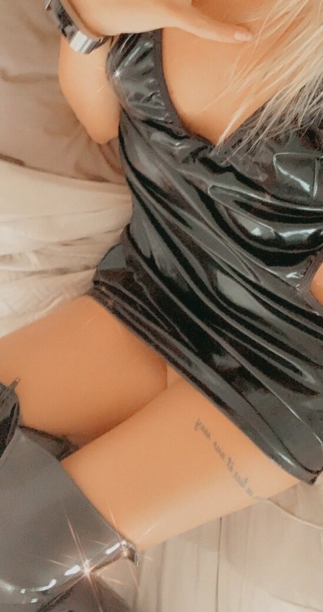 Bexwhitemodel modelo bonita archivo