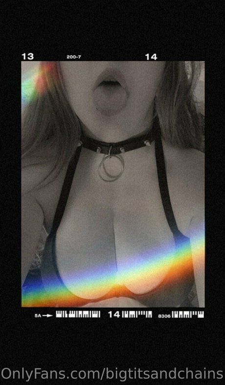 bigtitsandchains estrella desnuda fotos