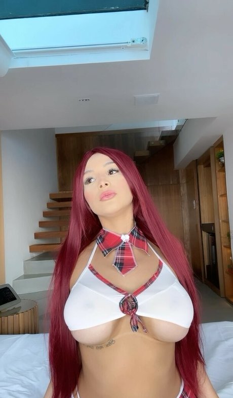 Emily Fernanda actriz de alta definición foto