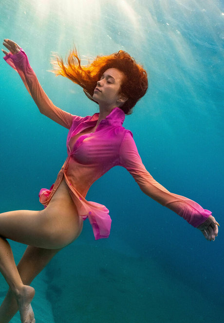 ivyeros actriz caliente galería