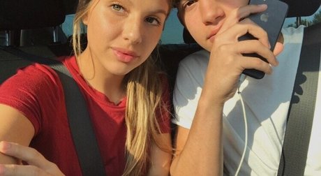 Jordan Lewis actriz libre archivo