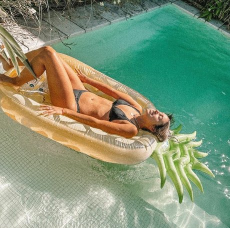 Sofi Martinez estrella libre imágenes