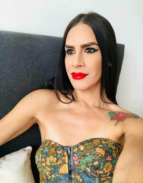 jessica ts estrella porno en alta definición galerías