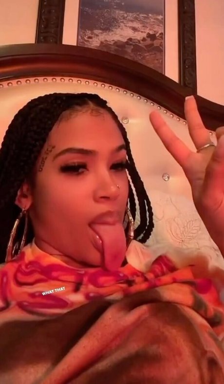 Long Tongue Fetish sexo estrella galería