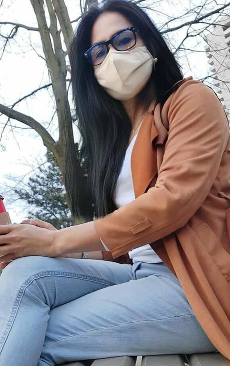 ayavonlee hermosa estrella porno foto