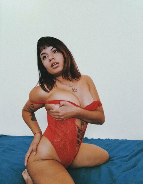 pietra blu modelo atractivo recopilación