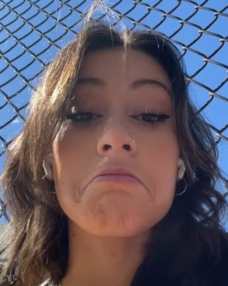 Serena Mello desnudos estrella porno archivo